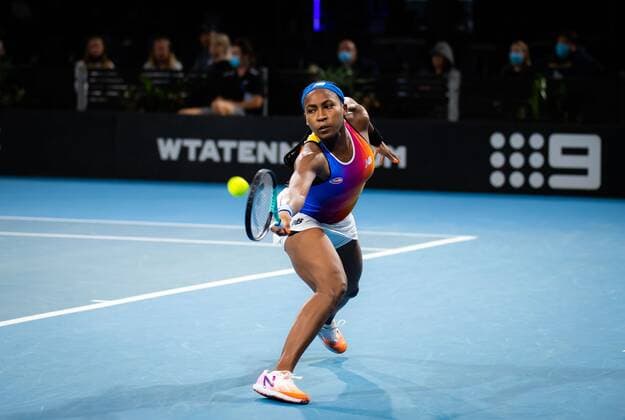 Mandatory Credit: Photo by Rob Prange Shutterstock (12683872dk) Cori Gauff of the United States in action during the second round of the 2022 Adelaide International WTA, Tennis Damen 500 tennis tournament Adelaide International, Tennis, Memorial Drive Tennis Centre, Adelaide, Australia - 05 Jan 2022 Adelaide International, Tennis, Memorial Drive Tennis Centre, Adelaide, Australia - 05 Jan 2022  Copyright: xRobxPrange Shutterstockx 12683872dk
