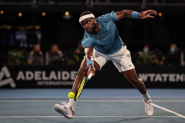 TENNIS ADELAIDE INTERNATIONAL, Frances Tiafoe of the USA in his match against Thanasi Kokkinakis of Australia on Day 3 of the the Adelaide International Tennis Tournament, at Memorial Drive, in Adelaide, Wednesday, January 5, 2022. ( NO ARCHIVING, EDITORIAL USE ONLY, NO USE IN BOOKS WITHOUT CONSENT ADELAIDE SA AUSTRALIA  Copyright: xMATTxTURNERx 20220105001610977142