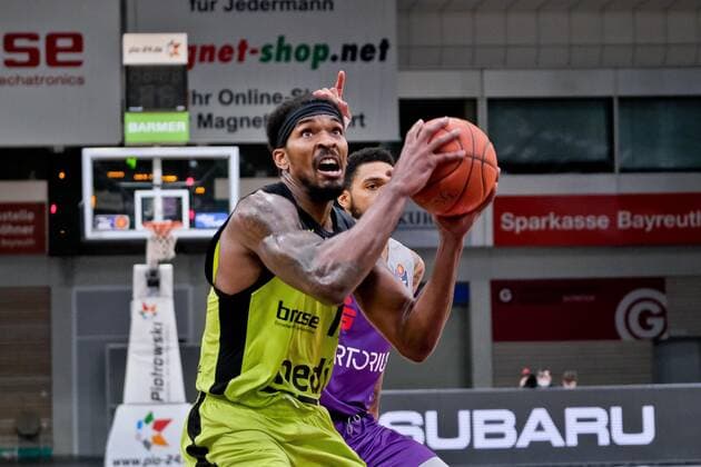 medi bayreuth - BG Goettingen , Basketball, Bundesliga, BBL, Spieltag 2, Spielzeit 2021 2022, 05.01.2022, medi bayreuth - BG Goettingen , Basketball, Bundesliga, BBL, Spieltag 2, Spielzeit 2021 2022, 05.01.2022, Foto: EIBNER Thorsten Ochs Bayreuth Copyright: xEibner-Pressefoto ThorstenxOchsx EP_TOS