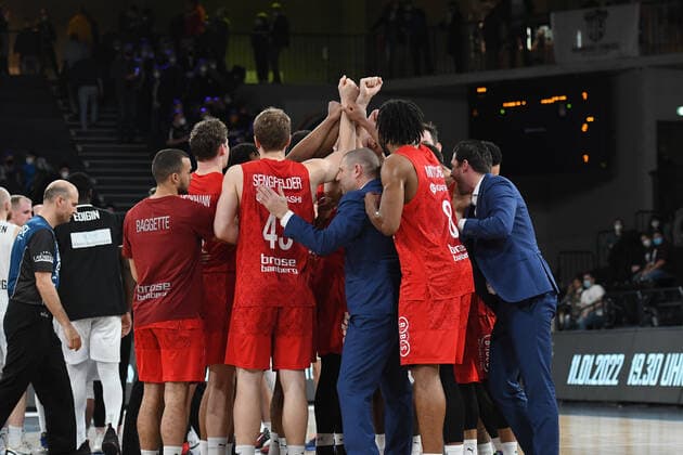 Basketball I Herren I Saison 2021-2022 I Bundesliga I 12. Spieltag I Hamburg Towers - brose bamberg I 05.01.2022 Jubel Hamburg edel-optics.de Arena Hamburg Deutschland Copyright: xLobeca AndreasxHannigx