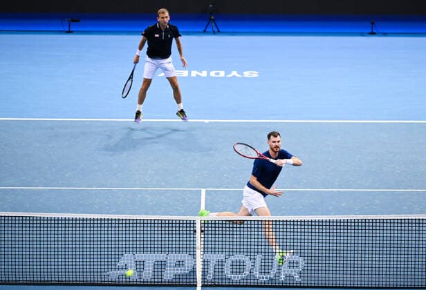 Mandatory Credit: Photo by James Gourley Shutterstock (12709936bw) Dan Evans and Jamie Murray of Team Great Britain in action during their doubles ATP, Tennis Herren Cup Group Match against Team USA ATP Cup, Tennis, Qudos Bank Arena, Sydney, Australia - 06 Jan 2022 ATP Cup, Tennis, Qudos Bank Arena, Sydney, Australia - 06 Jan 2022  Copyright: xJamesxGourley Shutterstockx 12709936bw