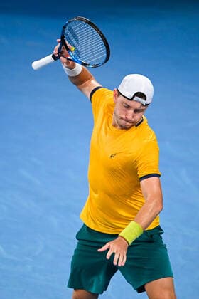 TENNIS ATP, Tennis Herren CUP, James Duckworth of Team Australia reacts during his match against Arthur Rinderknech of Team France on Day 6 of the ATP Cup tennis tournament at the Ken Rosewall Arena in Sydney, Thursday, January 6, 2022. ( NO ARCHIVING, EDITORIAL USE ONLY, NO USE IN BOOKS WITHOUT CONSENT SYDNEY NSW AUSTRALIA  Copyright: xJAMESxGOURLEYx 20220106001611189615