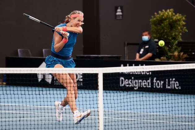ADELAIDE, AUSTRALIA - JANUARY 06: Victoria Azarenka of Belarus volleys the ball during the WTA, Tennis Damen singles match between Priscilla Hon of Australia and Victoria Azarenka of Belarus on day four of the Adelaide International tennis tournament at Memorial Drive on January 06, 2022 in Adelaide, Australia. (Photo by Peter Mundy Speed Media Icon Sportswire) TENNIS: JAN 06 Adelaide International Icon220106112