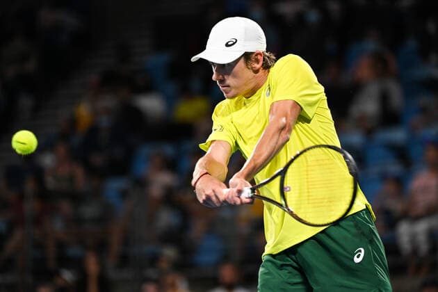 TENNIS ATP, Tennis Herren CUP, Alex de Minaur of Team Australia in action during his match against Ugo Humbert of Team France on Day 6 of the ATP Cup tennis tournament at the Ken Rosewall Arena in Sydney, Thursday, January 6, 2022. ( NO ARCHIVING, EDITORIAL USE ONLY, NO USE IN BOOKS WITHOUT CONSENT SYDNEY NSW AUSTRALIA  Copyright: xJAMESxGOURLEYx 20220106001611199745