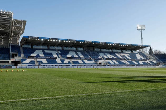 Mandatory Credit: Photo by Francesco Scaccianoce LiveMedia Shutterstock (12715922g) A general view inside the Gewiss Stadium italian soccer Serie A match Atalanta BC vs Torino FC, Gewiss Stadium, Bergamo, Italy - 06 Jan 2022 italian soccer Serie A match Atalanta BC vs Torino FC, Gewiss Stadium, Bergamo, Italy - 06 Jan 2022  Copyright: xFrancescoxScaccianoce LiveMedia Shutterstockx 12715922g