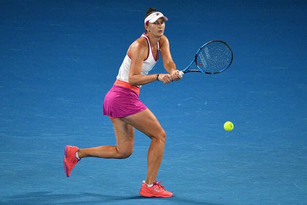 TENNIS MELBOURNE SUMMER SET, Irina-Camelia Begu of Romania in action during their match against Amanda Anisimova of the U.S on Day 5 of the Melbourne Summer Set tennis tournament at Melbourne Park in Melbourne, Friday, January 7, 2022. ( NO ARCHIVING, EDITORIAL USE ONLY, NO USE IN BOOKS WITHOUT CONSENT MELBOURNE VIC AUSTRALIA  Copyright: xJAMESxROSSx 0146965559st