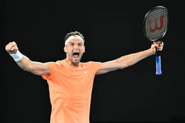 Sport Bilder des Tages January 7, 2022: Grigor DIMITROV of Bulgaria celebrates after defeating Botic VAN DE ZANDSCHULP of the Netherlands in the menÃ¢â‚¬â ¢s quarter finals singles match at the ATP, Tennis Herren Melbourne Summer Set tennis tournament ahead of the Australian Open Grand Slam in Melbourne, Australia. Cal Media. DIMITROV won 6:7 6:0 7:5 Melbourne Australia - ZUMAc04_ 20220107_zaf_c04_030 Copyright: xSydneyxLowx