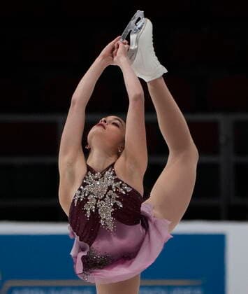 January 7, 2022, Ottawa, ON, Canada: Madeline Schizas skates during the senior womenöÄÃ s short program at the National Skating Championships, in Ottawa, Friday, Jan. 7, 2022. Madeline Schizas  - ZUMAc35_ 20220107_zaf_c35_034 Copyright: xAdrianxWyldx