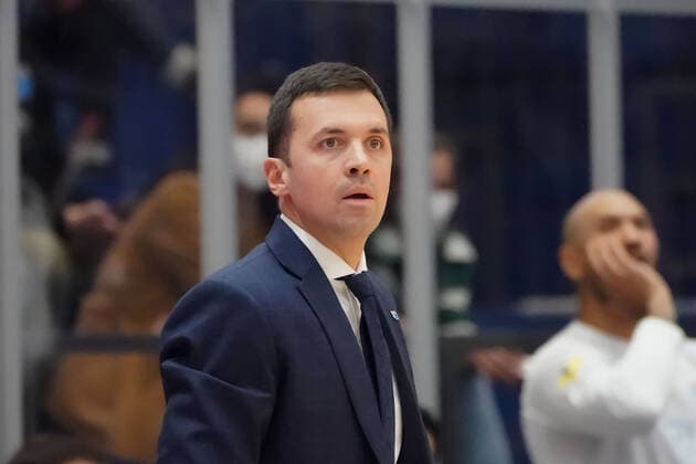 Igor Jovovic (Head Coach MBC), Syntainics MBC vs. Ratiopharm Ulm, Basketball Bundesliga, Maenner, 2021 2022, 14. Spieltag, , 08.01.2022, Syntainics MBC vs. Ratiopharm Ulm, Basketball Bundesliga, Maenner, 2021 2022, 14. Spieltag, , 08.01.2022, Weissenfels Copyright: xEibner-Pressefoto EckehardxSchulzx EP_EER