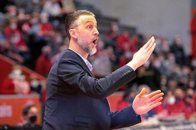 08.01.2022, xovx, Basketball 1. Bundesliga, easy Credit BBL, JobStairs Gießen 46ers - BG Göttingen Trainer Pete Strobl (Gießen 46ers) Gießen Sporthalle Ost Hessen Deutschland (DE)
