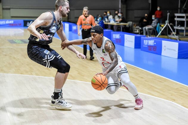 Barmer 2. Basketball Bundesliga ProB, Rheinstars Koeln vs. Iserlohn Kangaroos, 08.01.2022 Vincent Lamont Golson Jr (RheinStars Koeln 2), Barmer 2. Basketball Bundesliga ProB, Rheinstars Koeln vs. Iserlohn Kangaroos am 08.01.2022 im ASV Koeln in Koeln (Nordrhein-Westfalen) Copyright: xBEAUTIFULxSPORTS Mueller-Laschetx