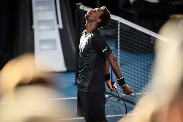 TENNIS ADELAIDE INTERNATIONAL, Gael Monfils of France celebrates victory after his match with Karen Khachanov of Russia in the Final of the the Adelaide International Tennis Tournament, at Memorial Drive, in Adelaide, Sunday, January 9, 2022. ( NO ARCHIVING, EDITORIAL USE ONLY, NO USE IN BOOKS WITHOUT CONSENT ADELAIDE SA AUSTRALIA  Copyright: xMATTxTURNERx 20220109001611973395