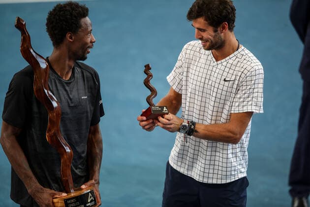 TENNIS ADELAIDE INTERNATIONAL, Gael Monfils of France celebrates victory with his trophy after his match with Karen Khachanov of Russia in the Final of the the Adelaide International Tennis Tournament, at Memorial Drive, in Adelaide, Sunday, January 9, 2022. ( NO ARCHIVING, EDITORIAL USE ONLY, NO USE IN BOOKS WITHOUT CONSENT ADELAIDE SA AUSTRALIA  Copyright: xMATTxTURNERx 20220109001611975499