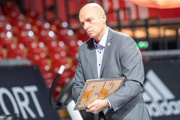 Headcoach Rodrigo Pastore (Niners Chemnitz), FC Bayern Basketball vs. Chemnitz Niners, easyCredit BBL, 09.01.2022 Muenchen Bayern Deutschland