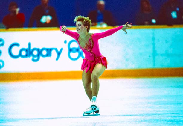 Olympics 1988 Skiing Elizabeth Manley (CAN) competing in the short program of the Women s Figure skating, Eiskunstlauf at the 1988 Olympic Winter games, Winterspiele,Spiele, Summer games Calgary Olympic Saddledome Alberta Canada Copyright: xPaulxJxSutton DUOMO PCNx OL8801_041