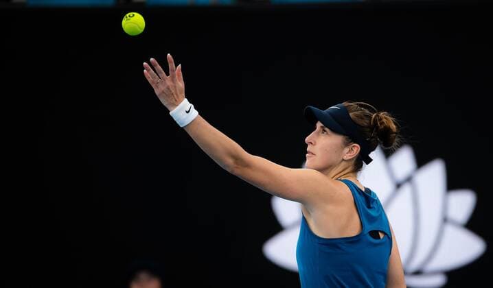 Mandatory Credit: Photo by Rob Prange Shutterstock (12750372aa) Belinda Bencic of Switzerland in action during the first round of the 2022 Sydney Tennis Classic WTA, Tennis Damen 500 tennis tournament Sydney Tennis Classic, Day 2, Tennis, Olympic Park, Sydney, Australia - 11 Jan 2022 Sydney Tennis Classic, Day 2, Tennis, Olympic Park, Sydney, Australia - 11 Jan 2022 Copyright: xRobxPrange Shutterstockx 12750372aa