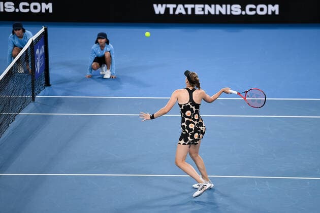 SYDNEY, AUSTRALIA - JANUARY 11: Elena Rybakina of Kazakhstan plays a forehand during the Sydney Classic Tennis match between Emma Raducanu of Great Britain and Elena Rybakina of Kazakhstan at Ken Rosewall Arena on January 11, 2022 in Sydney, Australia. (Photo by Steven Markham Icon Sportswire) TENNIS: JAN 11 Sydney Classic Icon2201110106