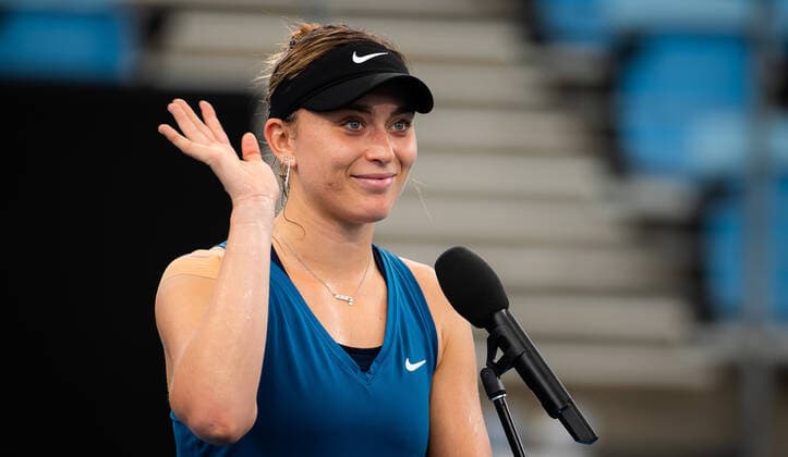 January 10, 2022, SYDNEY, AUSTRALIA: Paula Badosa of Spain in action during the first round of the 2022 Sydney Tennis Classic WTA, Tennis Damen 500 tennis tournament against Elena Ostapenco of Latvia SYDNEY AUSTRALIA - ZUMAa181 20220110_zaa_a181_017 Copyright: xRobxPrangex