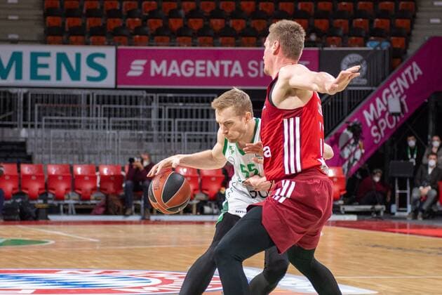 Niels Giffey 55 (Zalgiris Kaunas), Leon Radosevic 43 (FC Bayern), FC Bayern Basketball vs. Zalgiris Kaunas, Euroleague, 11.01.2022 Muenchen Bayern Deutschland