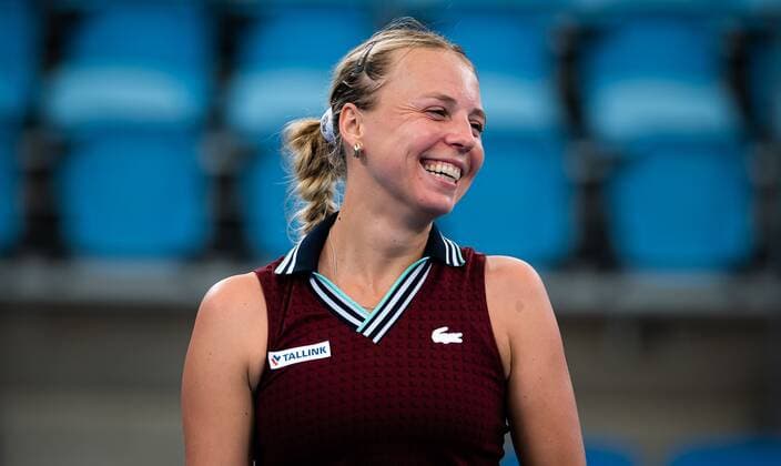 Mandatory Credit: Photo by Rob Prange Shutterstock (12751288aw) Anett Kontaveit of Estonia in action during the quarter-final of the 2022 Sydney Tennis Classic WTA, Tennis Damen 500 tennis tournament Sydney Tennis Classic, Day 4, Tennis, Olympic Park, Sydney, Australia - 13 Jan 2022 Sydney Tennis Classic, Day 4, Tennis, Olympic Park, Sydney, Australia - 13 Jan 2022  Copyright: xRobxPrange Shutterstockx 12751288aw