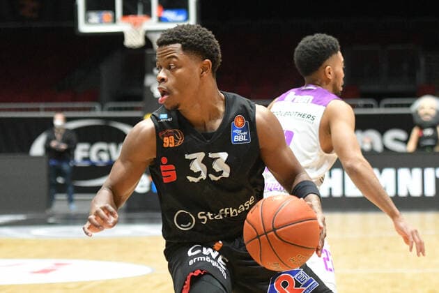 Eric Washington (Niners Chemnitz), Niners Chemnitz vs. BG Goettingen, easycredit Basketball Bundesliga, 12.01.2022 Niners Chemnitz vs. BG Goettingen, easycredit Basketball Bundesliga, 12.01.2022 Chemnitz Copyright: xBertxHarzer xEibner-xPressefotox