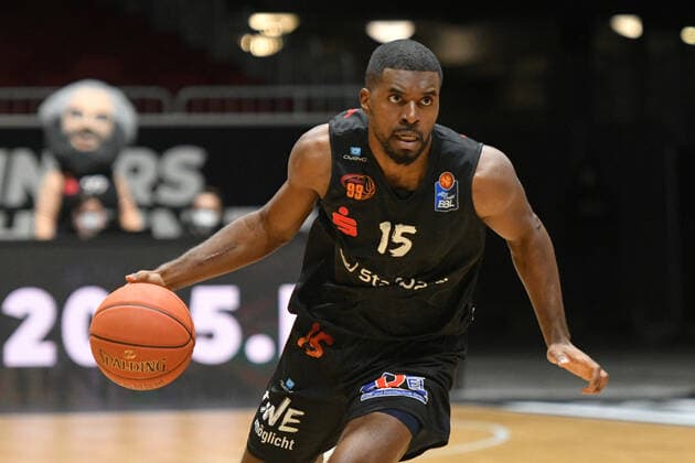 Frantz Massenat (Niners Chemnitz), Niners Chemnitz vs. BG Goettingen, easycredit Basketball Bundesliga, 12.01.2022 Niners Chemnitz vs. BG Goettingen, easycredit Basketball Bundesliga, 12.01.2022 Chemnitz Copyright: xBertxHarzer xEibner-xPressefotox