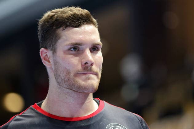 Deutschland - Frankreich, Testspiel Johannes Golla (Deutschland, 4) . Handball-Länderspiel zwischen Deutschland und Frankreich am 9. Januar 2022 in Wetzlar., Wetzlar Hessen Deutschland Rittal Arena