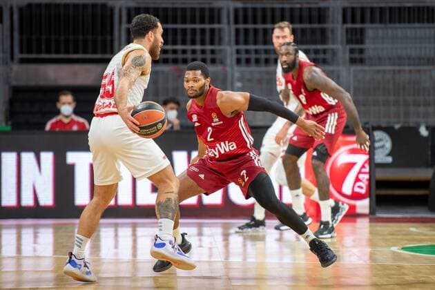 Mike James 55 (AS Monaco Basket), Corey Walden 2 (FC Bayern), FC Bayern Basketball vs. AS Monaco Basket, Euroleague, 13.01.2022 Muenchen Bayern Deutschland