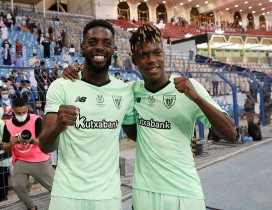 Partido entre el AtlÃ tico de Madrid y el Athletic Club correspondiente a la segunda semifinal de la Supercopa de Espana. En la imagen, los hermanos Williams (Inaki y Nico) celebran la victoria del Athletic (1-2). Spanish Super Cup match between AtlÃ tico de Madrid and Athletic Club (second semi-final). In this picture, the Williams brothers (Inaki and Nico) celebrate the victory achieved by Athletic (1-2). 
