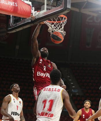 Othello Hunter (Bayern Basketball, 8) punktet GER, FC Bayern Basketball vs. AS Monaco, Basketball, EuroLeague, Saison 2021 2022, 13.01.2022, GER, FC Bayern Basketball vs. AS Monaco, Basketball, EuroLeague, Saison 2021 2022, 13.01.2022 Muenchen Copyright: xEIBNER MarcelxEngelbrechtx EP_EER