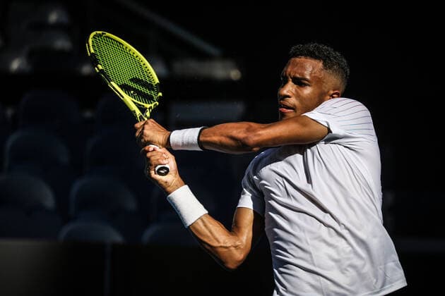 January 14, 2022: FELIX AUGER-ALIASSIME of Canada during a practice session ahead of the 2022 Australian Open at Melbourne Park on January 14, 2022 in Melbourne, Australia. - ZUMAp121 20220114_zsp_p121_028 Copyright: xChrisxPutnamx
