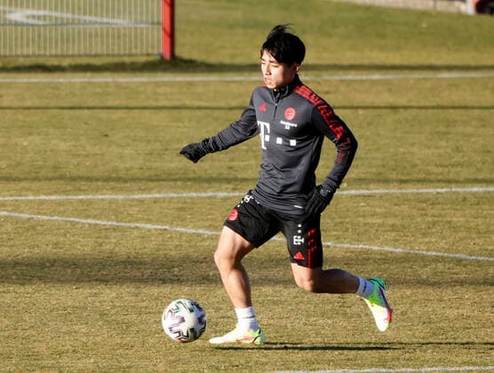 14.01.2022, FC Bayern Training, Saebenerstrasse Muenchen, Fussball, im Bild: Hyun-Ju Lee (FCBII) *** 14 01 2022, FC Bayern training, Saebenerstrasse Munich, football, sports, in the picture Hyun Ju Lee FCBII