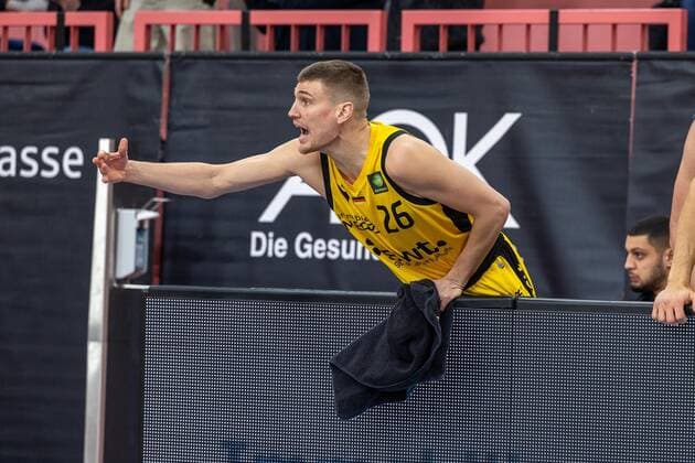 Till Joenke (Tigers Tuebingen, 26) Tigers Tuebingen vs. Kirchheim Knights, 2. Basketball Bundesliga, Pro A, Barmer 2 Basketball, 19. Spieltag , Spielzeit 2021 2022, 14.01.2022 Tigers Tuebingen vs. Kirchheim Knights, 2. Basketball Bundesliga, Pro A, Barmer 2 Basketball, 19. Spieltag , Spielzeit 2021 2022, 14.01.2022 Tuebingen Copyright: xNinaxSanderx xEibnerxPressefotox EP_NSR