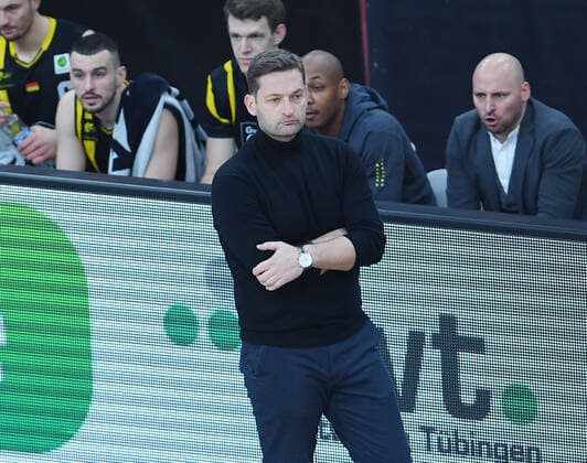 Basketball 2. Bundesliga 2020 2021 17. Spieltag in der Paul Horn Arena Tigers Tuebingen - VfL Kirchheim Knight 14.01.2021 Trainer Igor Perovic (Kirchheim)
