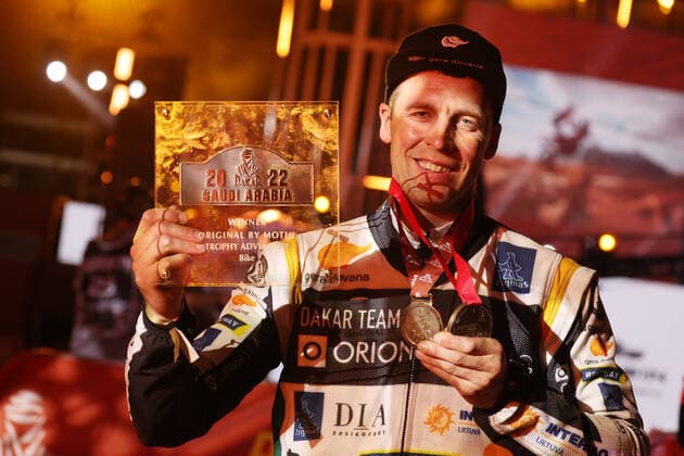 36 Gelazninkas Arunas (ltu), Husqvarna 450 Rally Replica, Moto, W2RC, Original by Motul, 1st place during the Podium Finish of the Dakar Rally 2022, on January 14th 2022 in Jeddah, Saudi Arabia - AUTO - DAKAR 2022 - PODIUM FINISH DPPI Panoramic  FGOO1391