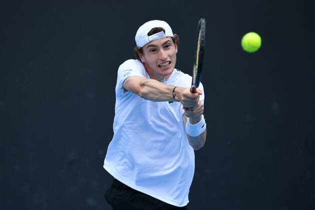 Ugo Humbert practicing TENNIS : Australian Open 2022 AntoineCouvercelle Panoramic 