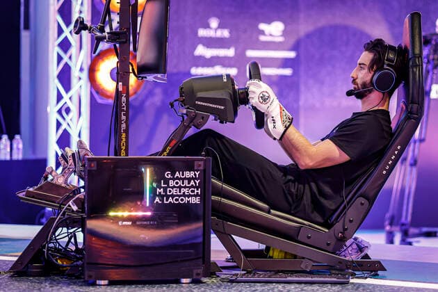 Bilder des Jahres 2022, Sport 01 Januar Sport Themen der Woche KW02 Sport Bilder des Tages AUBRY GABRIEL (PRO) DUQUEINE PRIMA ESPORTS ORECA 07 LMP2 during the 24 Hours of Le Mans Virtual, 24 Heures du Mans Virtuelles, sim racing, from January 14 to 15 to 14, 2022 at paris, France - AUTO - 24 HOURS OF LE MANS VIRTUAL 2022 DPPI Panoramic  02722001__F1_7609