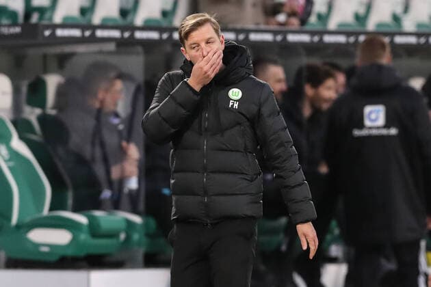 Trainer Florian Kohfeldt (VfL Wolfsburg) - 1 Fussball Bundesliga Saison 2021-2022 Punktspiel VfL Wolfsburg vs. Hertha BSC Berlin in der Volkswagen Arena in Wolfsburg - Fussball,Deutschland,Mann,Männer,15.01.2022