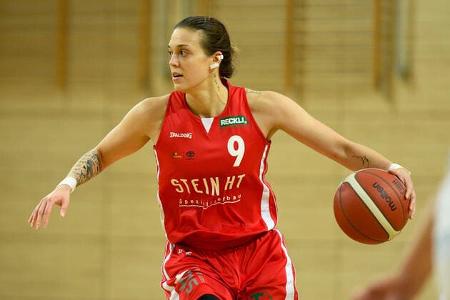 Basketball, DBBL, 1. BL, Damen, Gisa Lions SV Halle - Herner TC Halle, Deutschland 15. Januar 2022: 1.BBL - Damen - 2021 2022 - Gisa Lions SV Halle vs. Herne Kristina Topuzovic (Herne) SWH.arena Sachsen Anhalt Copyright: xFotostandx xxBallaschx