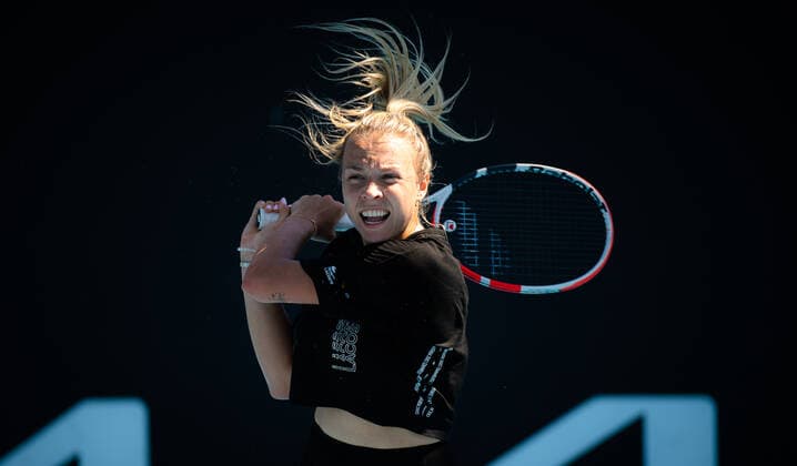 January 16, 2022, MELBOURNE, AUSTRALIA: Anett Kontaveit of Estonia during practice ahead of the 2022 Australian Open Grand Slam tennis tournament MELBOURNE AUSTRALIA - ZUMAa181 20220116_zaa_a181_027 Copyright: xRobxPrangex