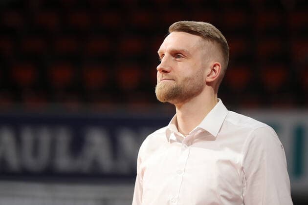 Tuomas Iisalo (Telekom Baskets Bonn, Chef-Trainer) GER, FC Bayern Basketball vs. Telekom Baskets Bonnl, 1. Bundesliga, Saison 2021 2022, 16.01.2022, GER, FC Bayern Basketball vs. Telekom Baskets Bonnl, 1. Bundesliga, Saison 2021 2022, 16.01.2022, Muenchen Copyright: xEIBNER MarcelxEngelbrechtx EP_EER