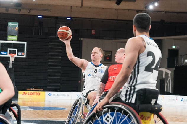 Rollstuhlbasketball Bundesliga, Hamburg 16.01.2022 Rollstuhlbasketball Bundesliga, BG Baskets Hamburg vs. Doneck Dolphins Trier, Nikolaus Classen ( 8 BG Baskets Hamburg) Copyright: xBEAUTIFULxSPORTS Mohwinkelx
