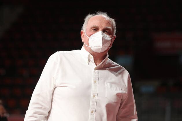 Ehrenpraesident Uli Hoeneß GER, FC Bayern Basketball vs. Telekom Baskets Bonn, 1. Bundesliga, Saison 2021 2022, 16.01.2022, GER, FC Bayern Basketball vs. Telekom Baskets Bonnl, 1. Bundesliga, Saison 2021 2022, 16.01.2022, Muenchen Copyright: xEIBNER MarcelxEngelbrechtx EP_EER