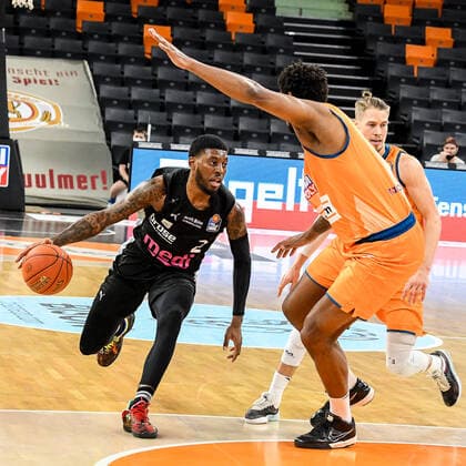 GER, BBL, ratiopharm ulm vs medi Bayreuth 16.01.2022, ratiopharm arena, Neu-Ulm, GER, BBL, ratiopharm ulm vs medi Bayreuth, im Bild Sacar Anim (Bayreuth, 2)