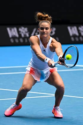 TENNIS AUSTRALIAN OPEN, Maria Sakkari of Greece plays a shot during her first Round Women s singles match match against Tatjana Maria of Germany on Day 1 of the Australian Open, at Melbourne Park, in Melbourne, Monday, January 17, 2022. ( NO ARCHIVING, EDITORIAL USE ONLY, NO USE IN BOOKS WITHOUT CONSENT MELBOURNE VIC AUSTRALIA  Copyright: xDAVExHUNTx 20220117001614096599