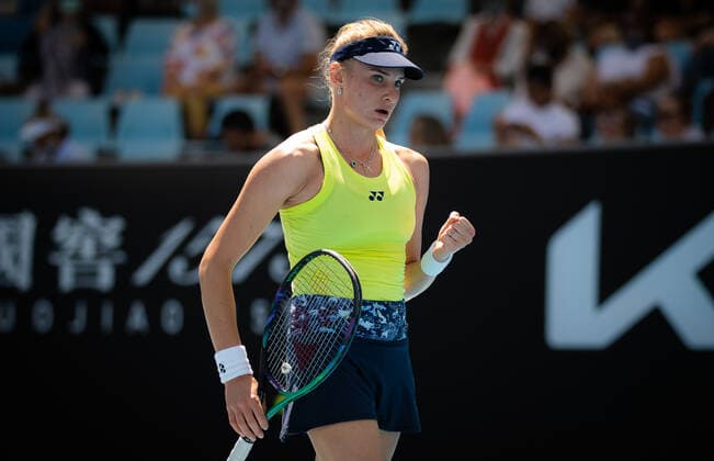 January 17, 2022, MELBOURNE, AUSTRALIA: Dayana Yastremska of Ukraine in action during the first round of the 2022 Australian Open Grand Slam tennis tournament against Madison Brengle of the United States MELBOURNE AUSTRALIA - ZUMAa181 20220117_zaa_a181_161 Copyright: xRobxPrangex