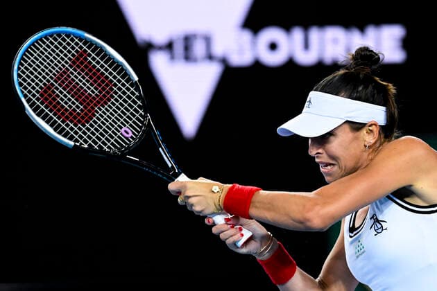 TENNIS AUSTRALIAN OPEN, Ajla Tomljanovic of Australia plays a shot during her first Round Women s singles match against Paula Badosa of Spain on Day 1 of the Australian Open, at Melbourne Park, in Melbourne, Monday, January 17, 2022. ( NO ARCHIVING, EDITORIAL USE ONLY, NO USE IN BOOKS WITHOUT CONSENT MELBOURNE VIC AUSTRALIA  Copyright: xDEANxLEWINSx 20220117001614193820