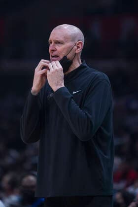 January 17, 2022, Los Angeles, California, USA: Indiana Pacers head coach Rick Carlisle during their NBA, Basketball Herren, USA game against the Los Angeles Clippers on Monday January 17, 2022 at Crypto.com Arena in Los Angeles, California. Clippers defeat Pacers, 139-133. ARIANA RUIZ PI Los Angeles USA - ZUMAp124 20220117_zaa_p124_020 Copyright: xArianaxRuizx