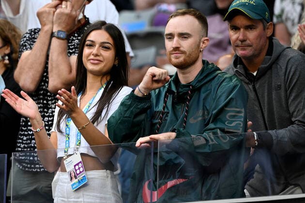 TENNIS AUSTRALIAN OPEN, Costeen Hatzi (left) the girlfriend of Nick Kyrgios of Australia, watches on during his first round Men?s singles match against Liam Broady of Great Britain on Day 2 of the Australian Open, at Melbourne Park, in Melbourne, Tuesday, January 18, 2022. ( NO ARCHIVING, EDITORIAL USE ONLY, NO USE IN BOOKS WITHOUT CONSENT MELBOURNE VIC AUSTRALIA  Copyright: xDAVExHUNTx 20220118001614406532