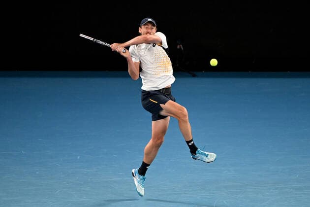 TENNIS AUSTRALIAN OPEN, John Millman of Australia plays a shot during his second round Men?s singles match against Alexander Zverev of Germany on Day 3 of the Australian Open, at Melbourne Park, in Melbourne, Wednesday, January 19, 2022. ( NO ARCHIVING, EDITORIAL USE ONLY, NO USE IN BOOKS WITHOUT CONSENT MELBOURNE VIC AUSTRALIA  Copyright: xDAVExHUNTx 20220119001614701255